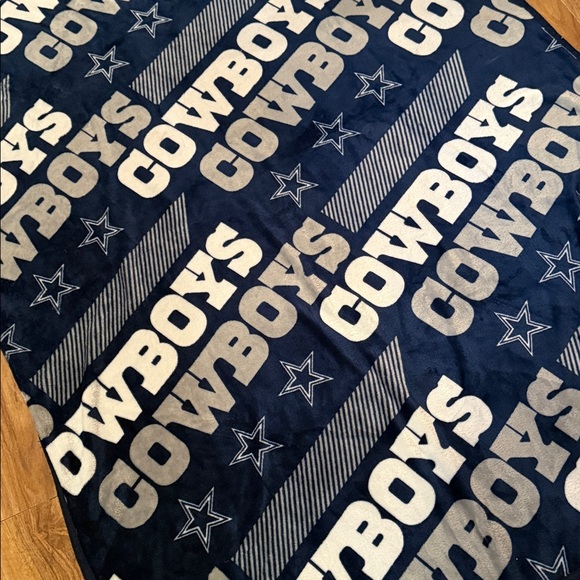 Blue Cowboys Fleece Blanket - Picture 4 of 5